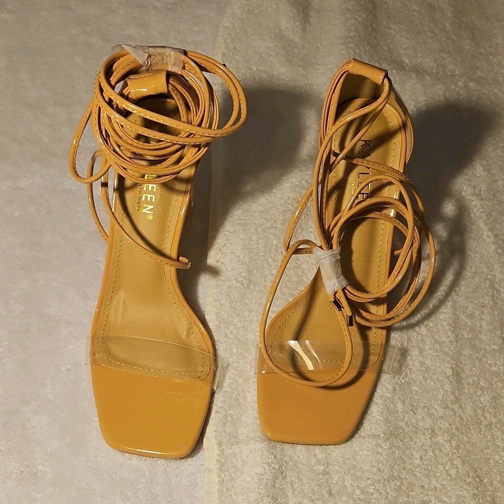Kayleen Nude Synthetic Strappy Block Heel Ankle Strap Square Toe Buckle Size 8